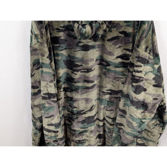 The Comfy Hoodie Blanket Camouflage / Camo Size One Size - Picture 15 of 16